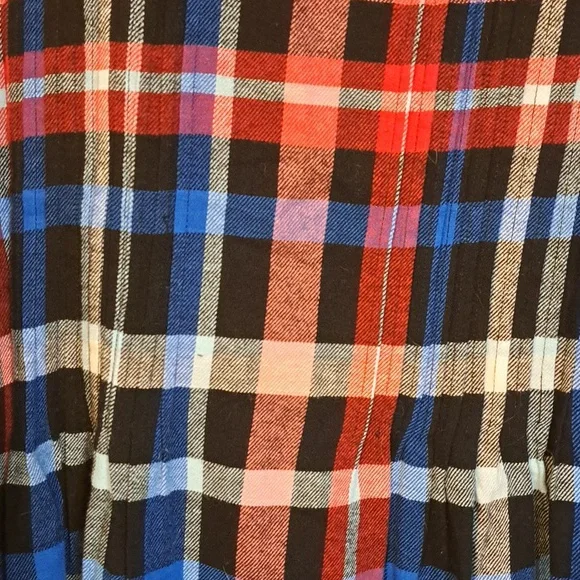 Colorful Plaid Button-Up Shirt - Picture 4 of 4